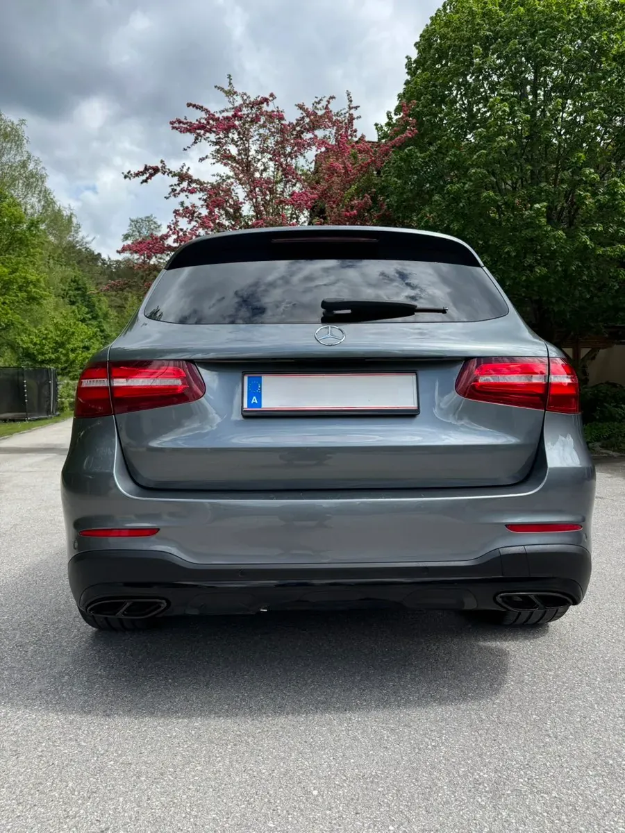 Mercedes-Benz Glc-Class 2019 photo 2