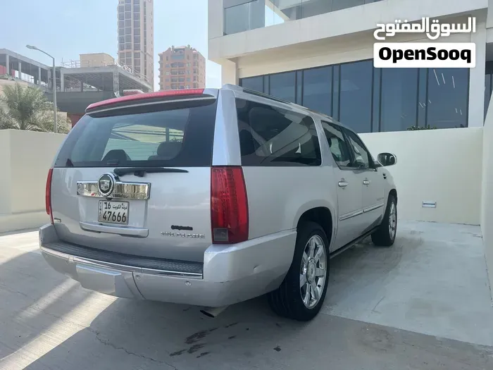 Cadillac Escalade 2010 photo 4