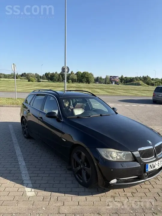 BMW 335