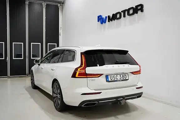 Volvo V60 2021 photo 5