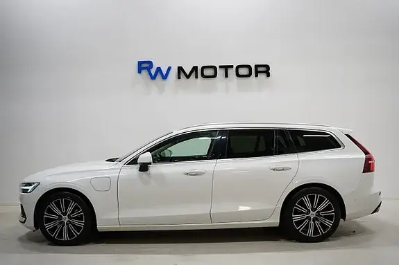Volvo V60 2021 photo 4