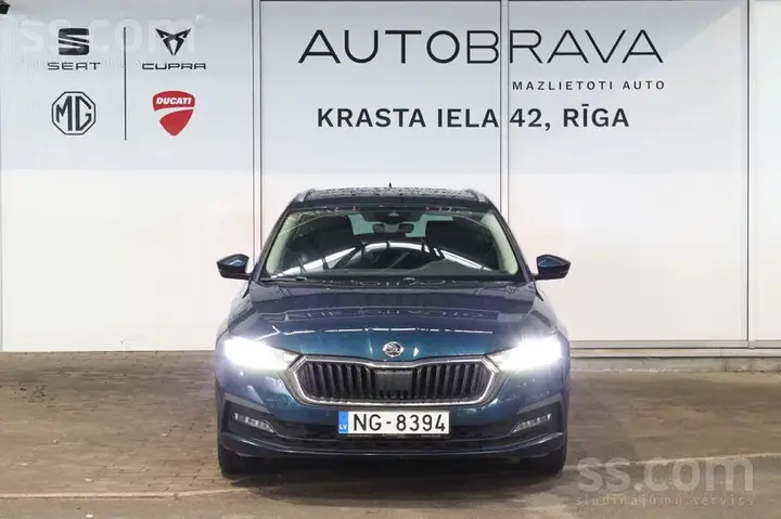Skoda Octavia 2022 photo 2