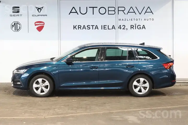 Skoda Octavia 2022 photo 4