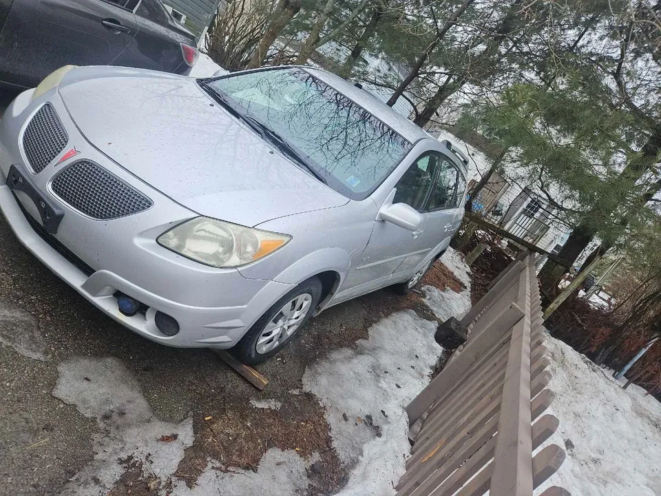 Pontiac Vibe 2008 photo 3