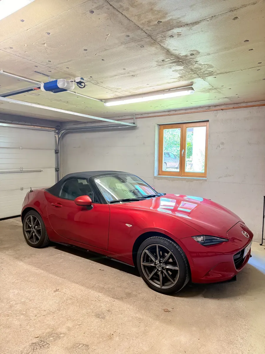 Mazda Mx-5 2016 photo 2