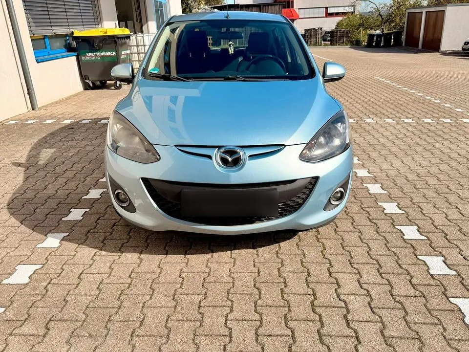 Mazda 2