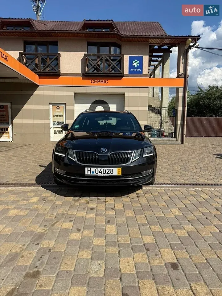 Skoda Octavia 2019 photo 2
