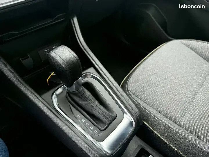 Renault Captur 2024 photo 4