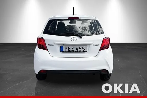 Toyota Yaris 2017 photo 5