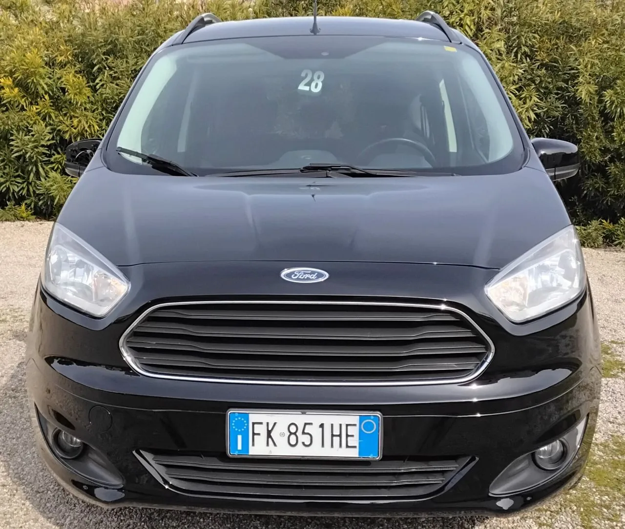 Ford Tourneo Courier 2017 photo 2