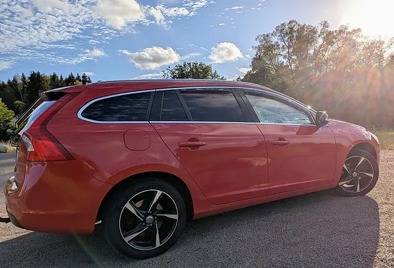 Volvo V60 2013 photo 4
