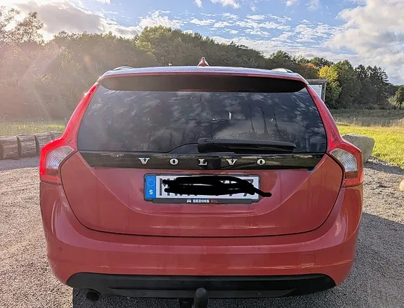 Volvo V60 2013 photo 3