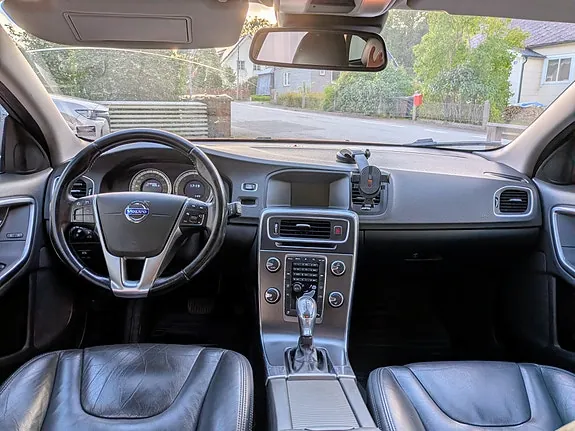 Volvo V60 2013 photo 5
