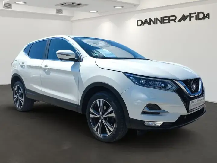 Nissan Qashqai N-Connecta 2018 photo 2