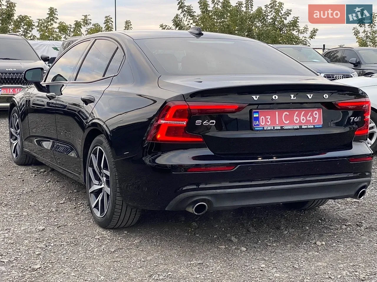 Volvo S60 2019 photo 3