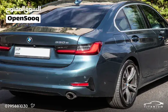 BMW 330E 2021 photo 3