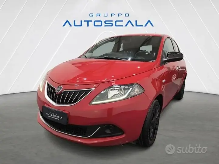 Lancia Ypsilon