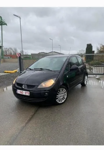 Mitsubishi Colt