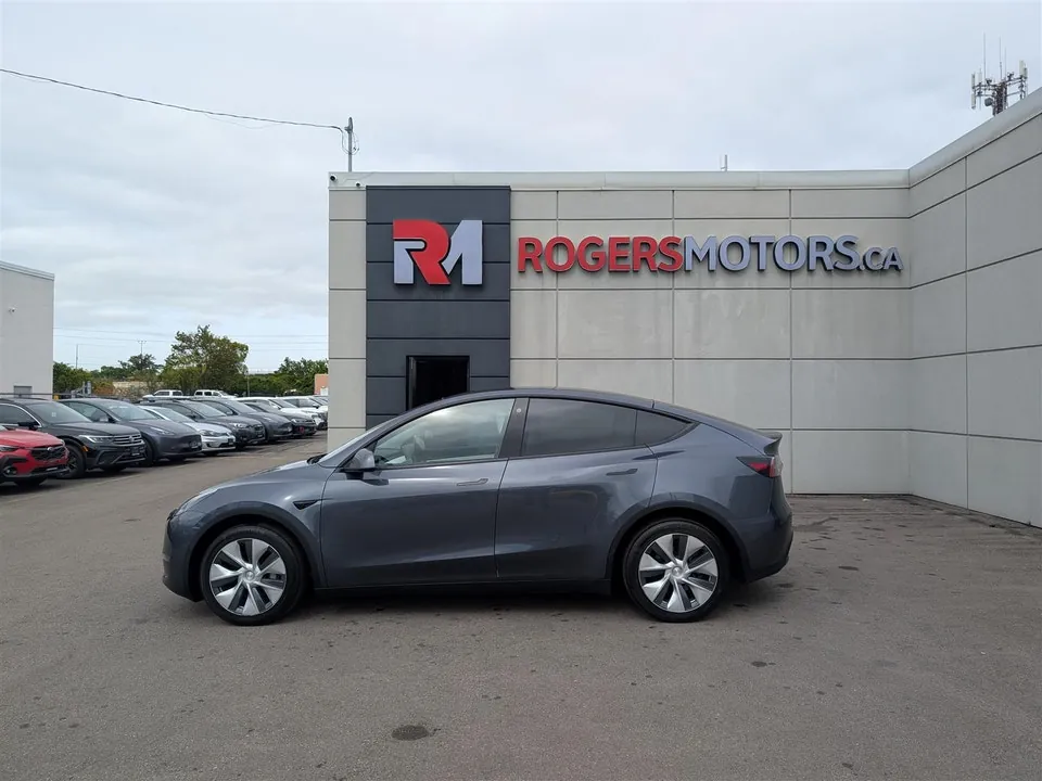 Tesla Model Y 2022 photo 2
