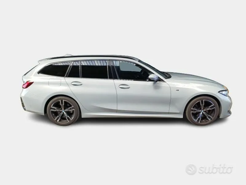 BMW 320 2022 photo 3