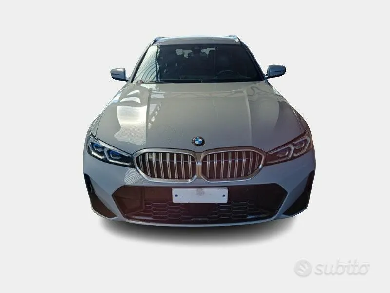 BMW 320 2022 photo 2