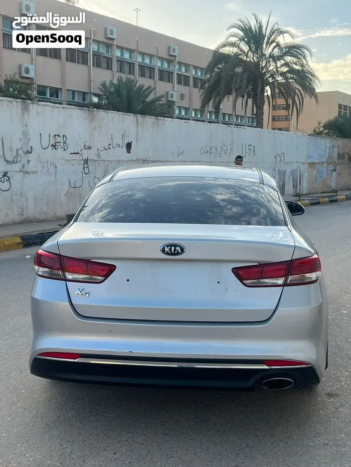 Kia K5 2017 photo 4