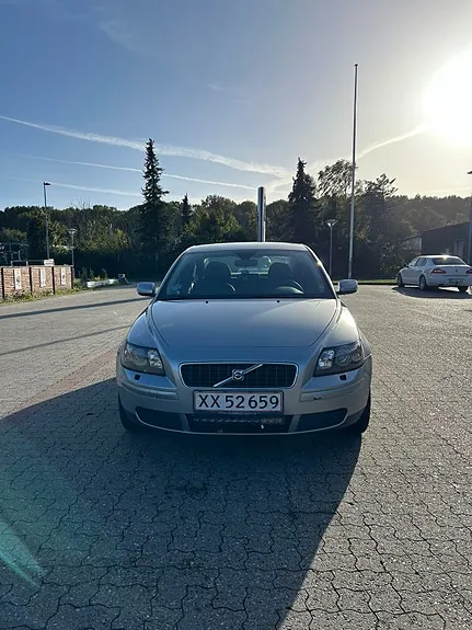Volvo S40 2005 photo 2