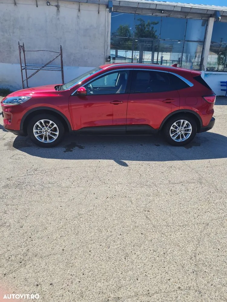 Ford Kuga 2021 photo 2