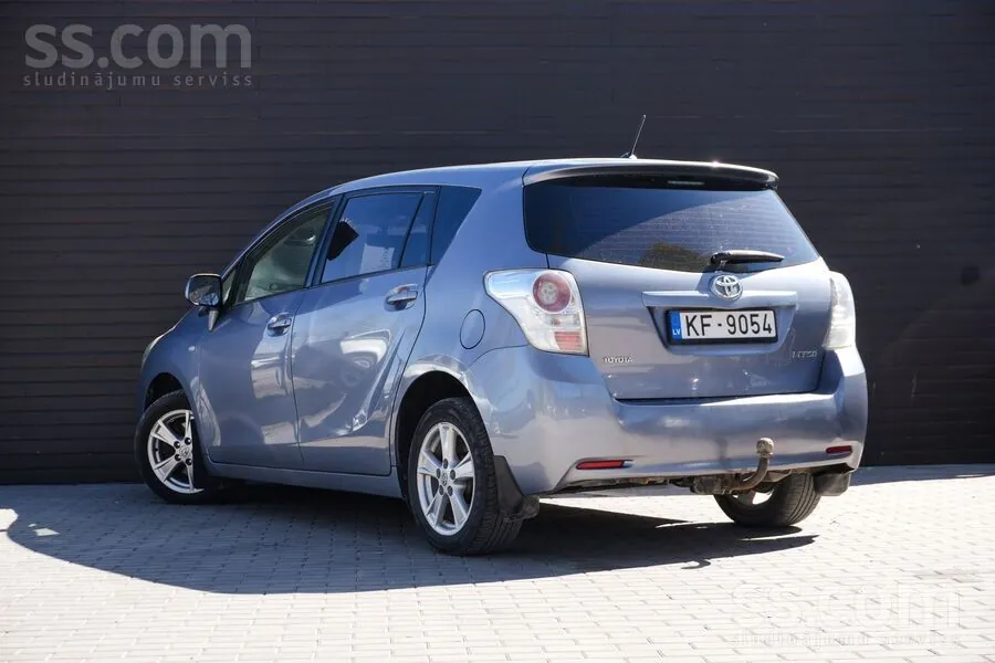 Toyota Corolla Verso 2009 photo 4