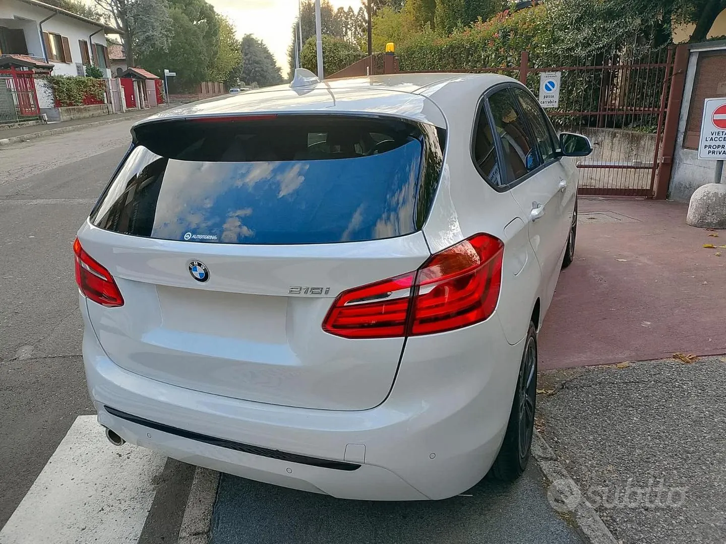BMW 2 Series Active Tourer 2020 photo 3