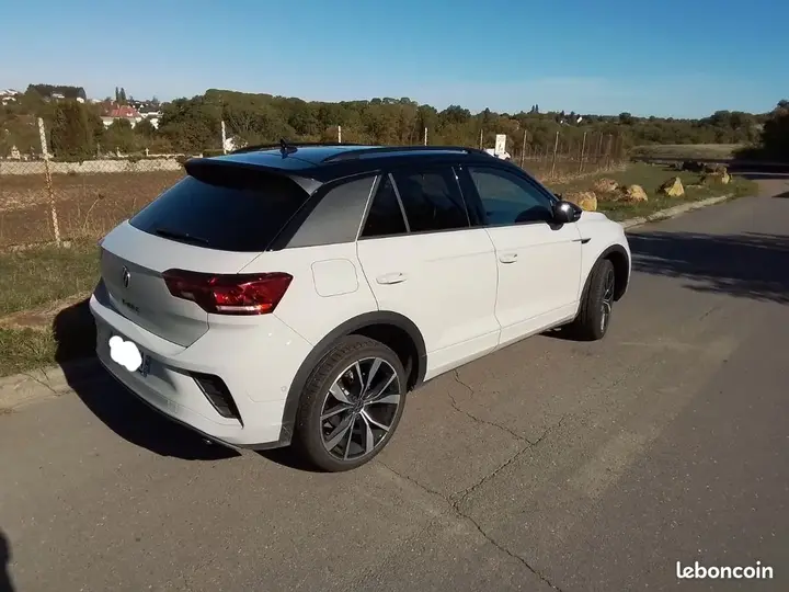 Volkswagen T-Roc 2025 photo 2