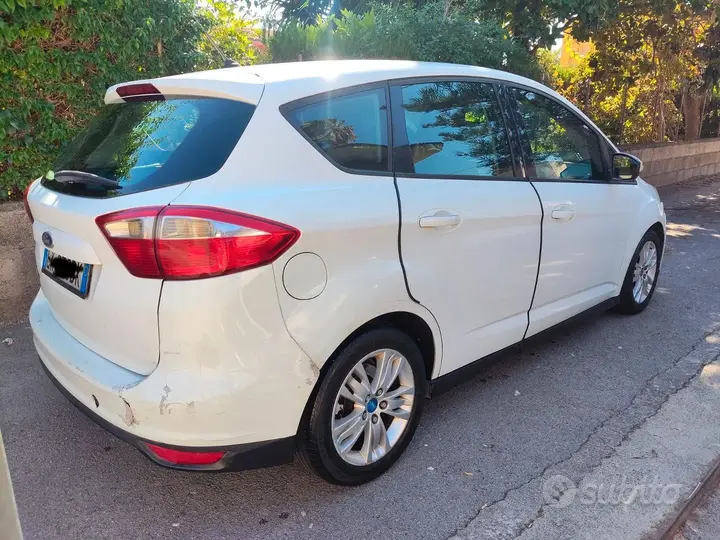 Ford C-Max 2011 photo 3