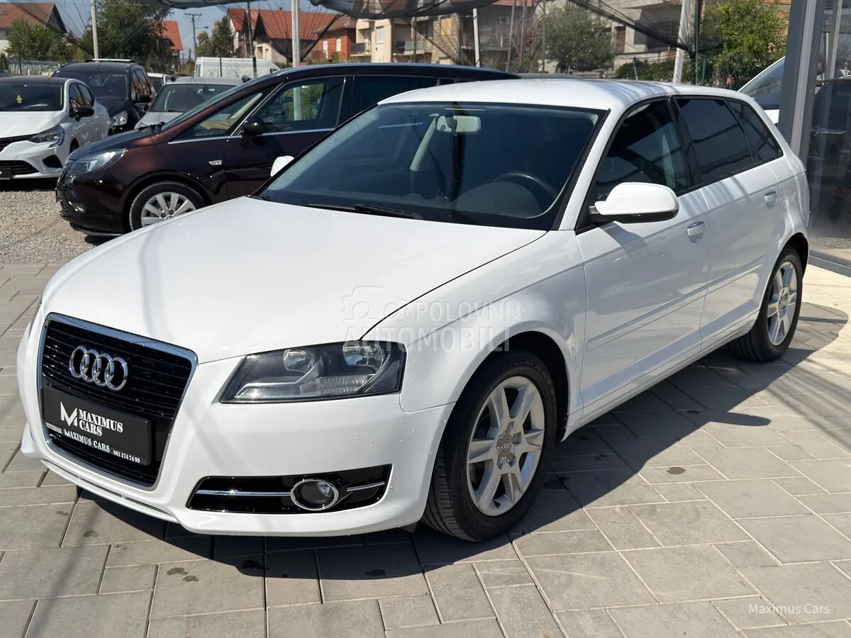 Audi A3 2011 photo 3