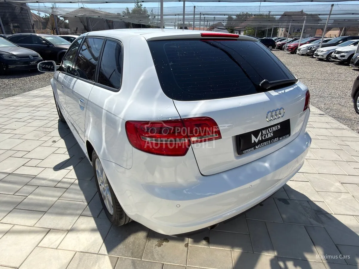 Audi A3 2011 photo 5