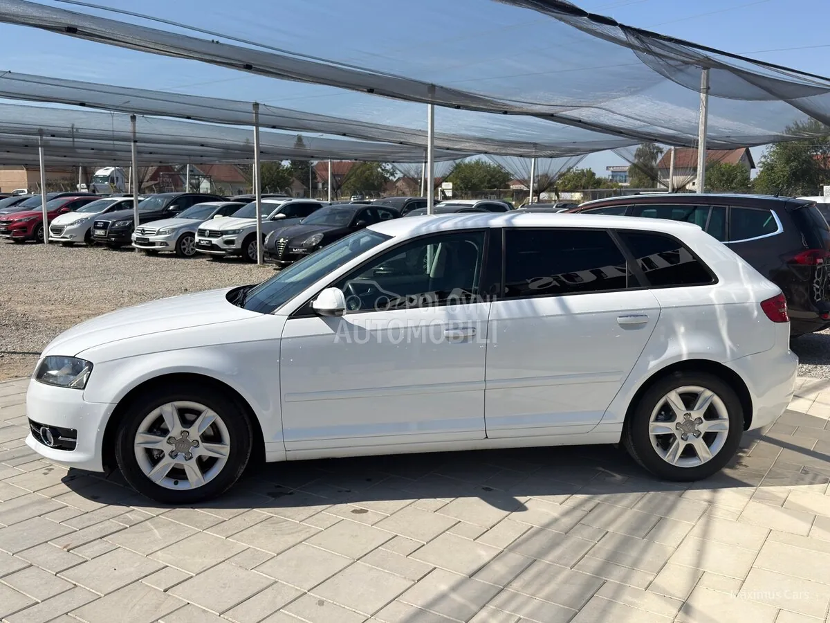 Audi A3 2011 photo 4