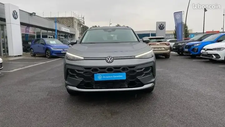 Volkswagen T-Roc 2026 photo 2