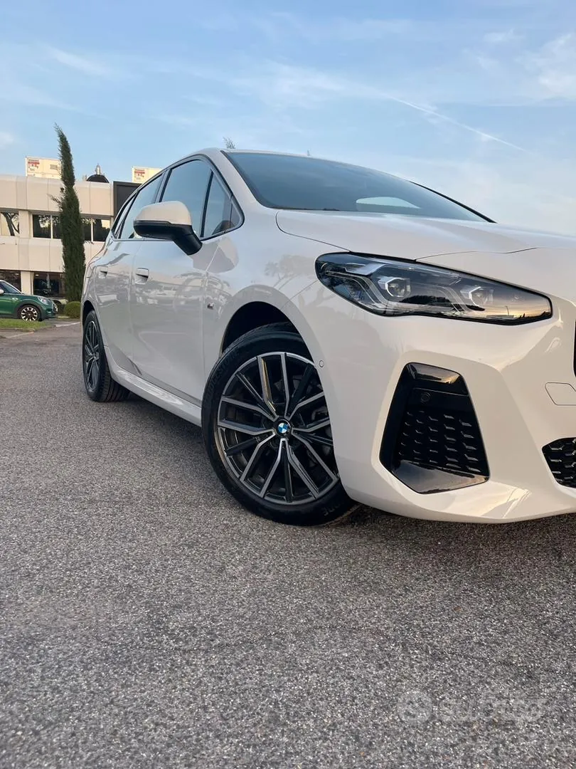 BMW 2 Series Active Tourer 2023 photo 3