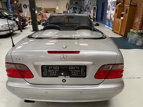 Mercedes-Benz Clk230 1999 photo 3