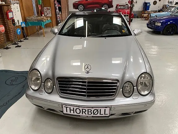 Mercedes-Benz Clk230