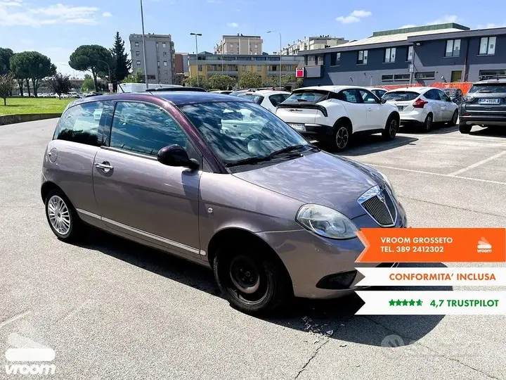 Lancia Ypsilon 2011 photo 2