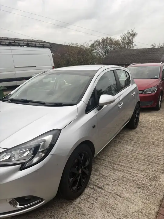 Vauxhall Corsa 2015 photo 3