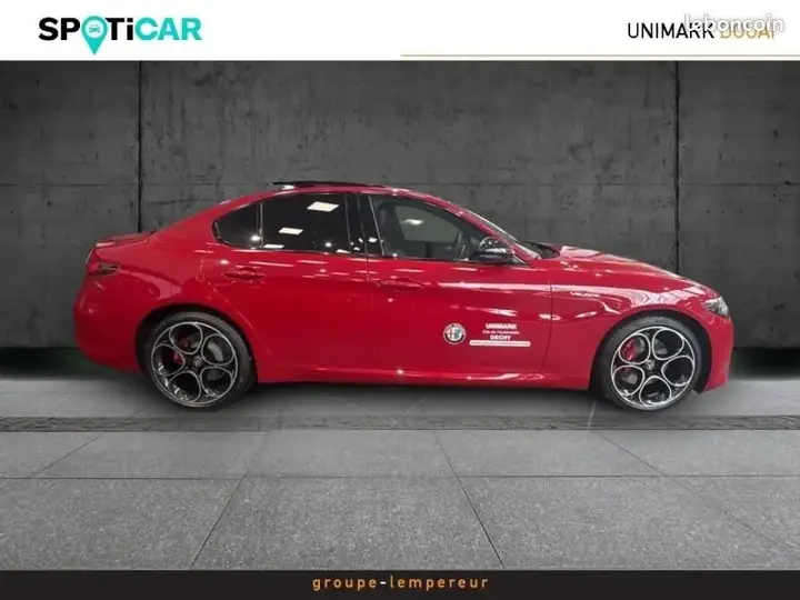 Alfa Romeo Giulia 2026 photo 5