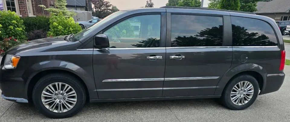 Chrysler Town & Country