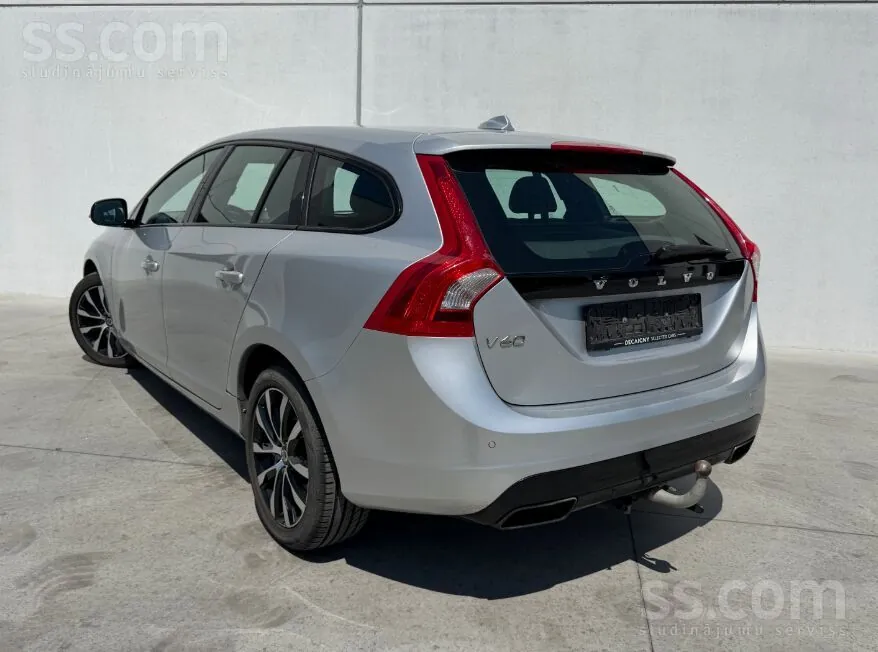 Volvo V60 2018 photo 4
