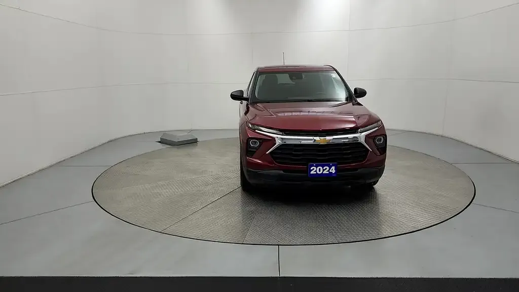 Chevrolet Trailblazer 2024 photo 3