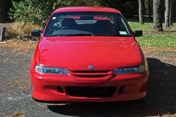 Holden Hsv 1996 photo 3