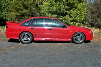 Holden Hsv 1996 photo 2