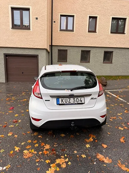 Ford Fiesta 2015 photo 2