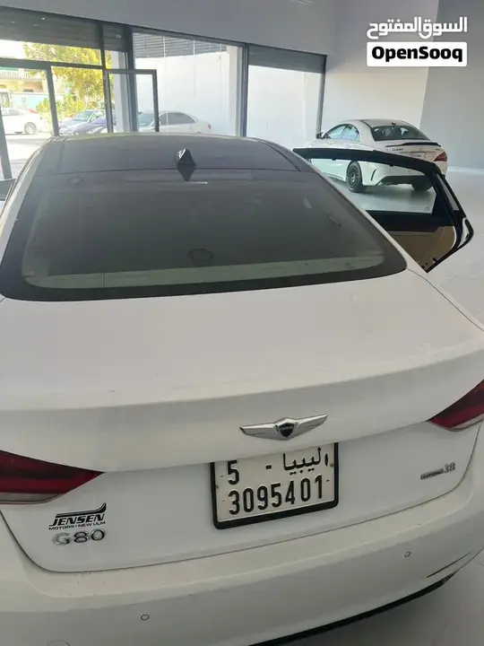 Genesis G80 2016 photo 4