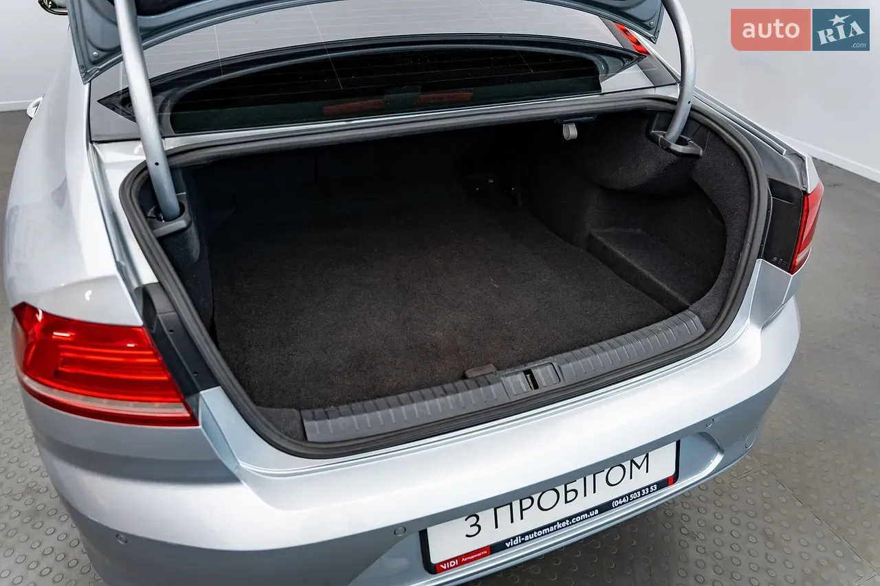 Volkswagen Passat 2017 photo 2